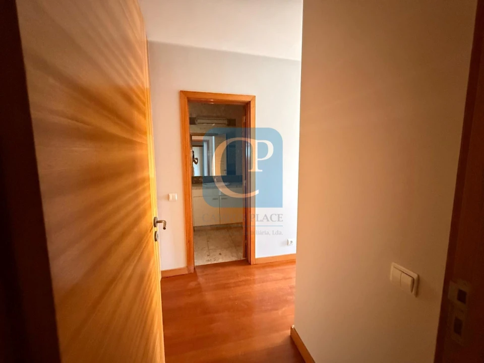 Apartamento T2 para Arrendamento em Cidade da Maia Foto 21