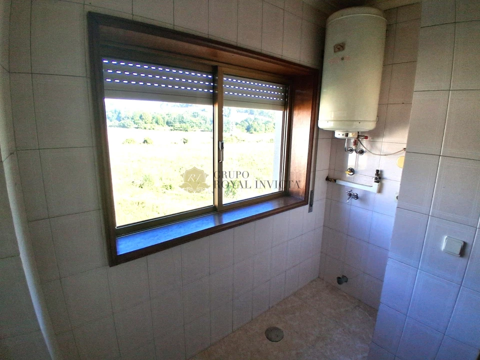 Apartamento T3 para Venda em Rio Tinto Foto 2