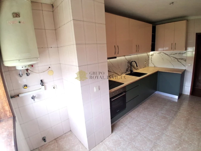 Apartamento T3 para Venda em Rio Tinto Foto 4