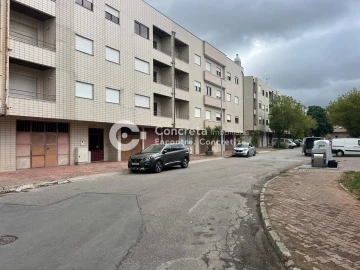 Apartamento T1 para Arrendamento em Gualtar