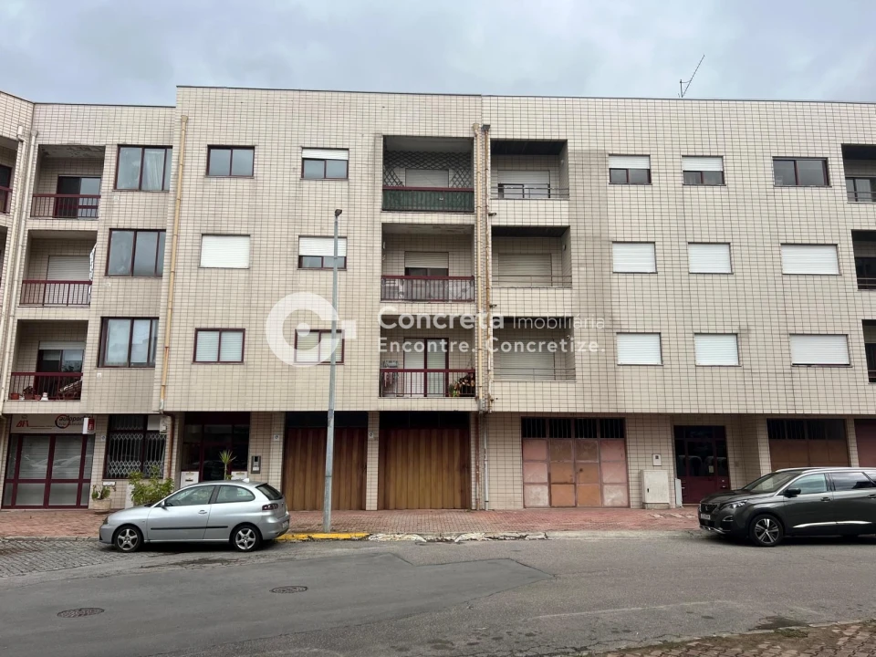 Apartamento T1 para Arrendamento em Gualtar Foto 1