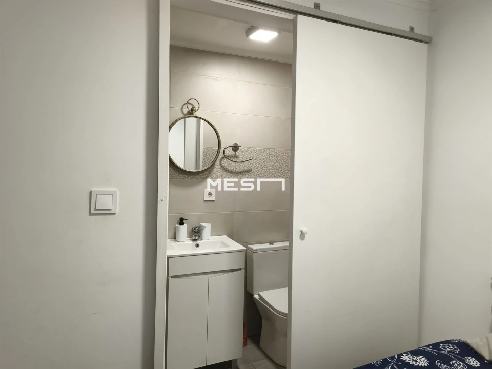 Apartamento T1 para Venda em Arroios Foto 9