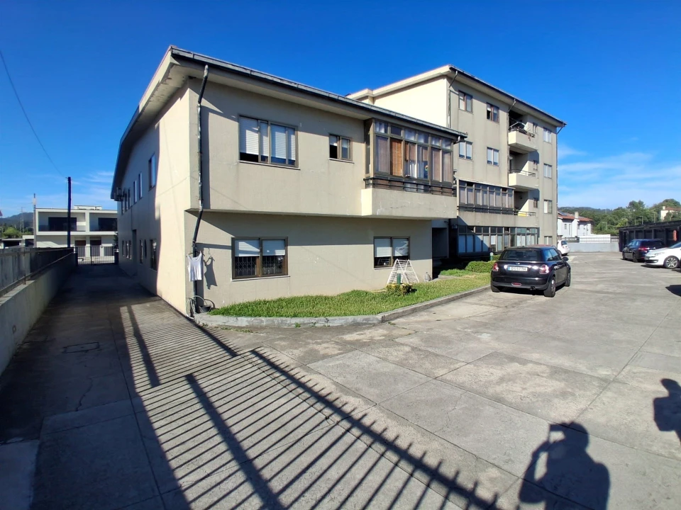 Apartamento T3 para Venda em Rio Tinto Foto 4