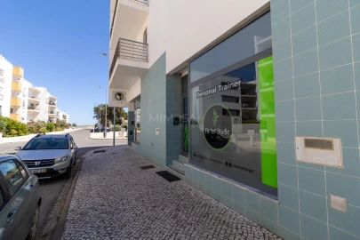 Loja para Venda em Lagos (São Sebastião e Santa Maria)