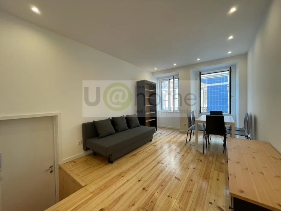 Apartamento T2 para Venda em Arroios Foto 10