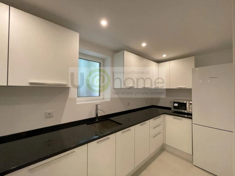 Apartamento T2 para Venda em Arroios Foto 4