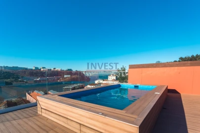 Apartamento T3 para Venda em Lordelo do Ouro e Massarelos