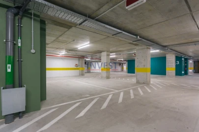 Apartamento T3 para Venda em Lordelo do Ouro e Massarelos
