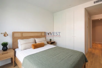 Apartamento T3 para Venda em Lordelo do Ouro e Massarelos