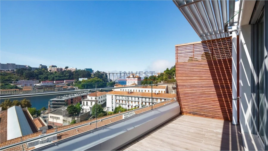 Apartamento T3 para Venda em Lordelo do Ouro e Massarelos Foto 11