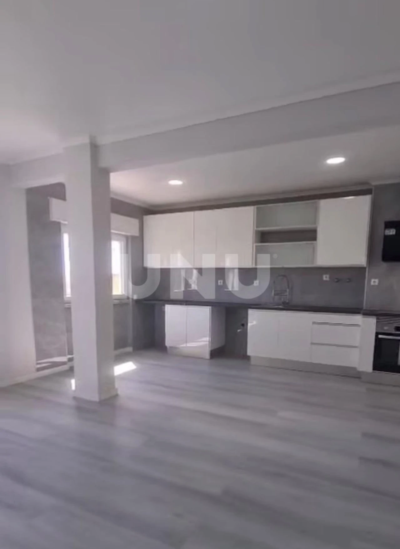 Apartamento T2 para Venda em Setubal (São Sebastião) Foto 1