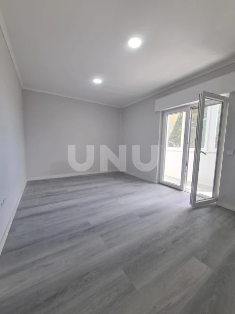 Apartamento T2 para Venda em Setubal (São Sebastião)