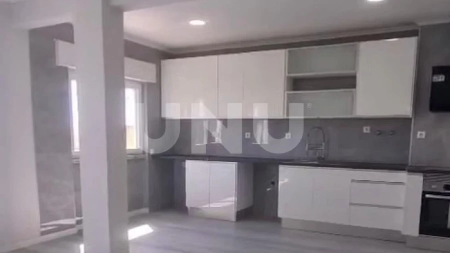 Apartamento T2 para Venda em Setubal (São Sebastião)