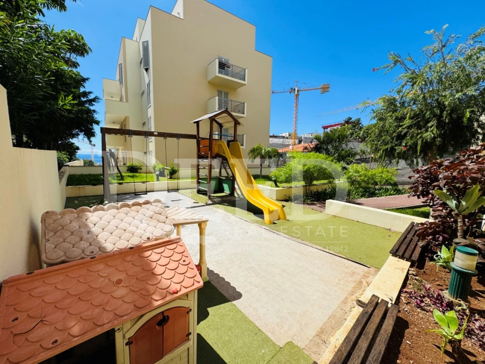 Apartamento T1 para Venda em São Martinho Foto 6