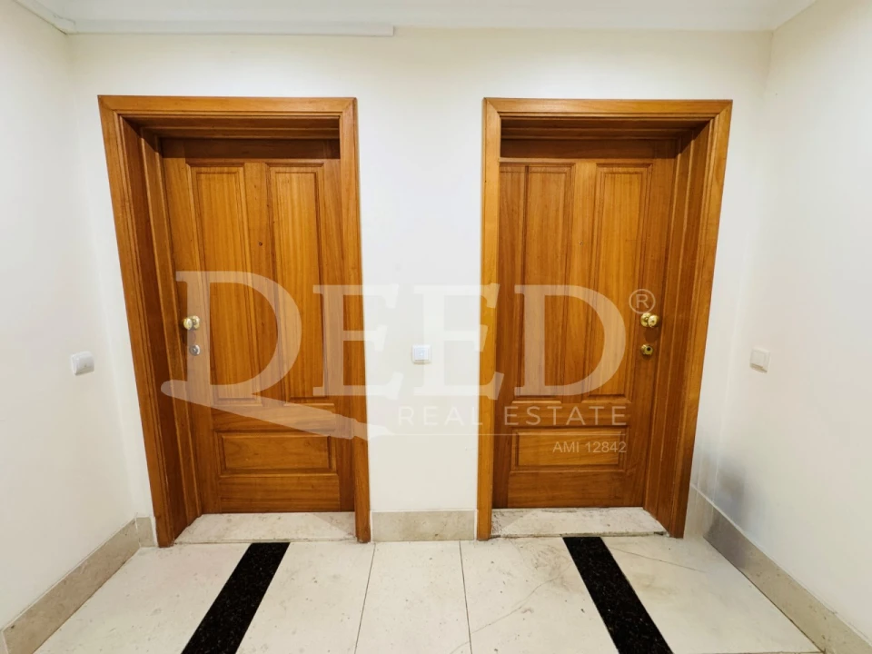 Apartamento T1 para Venda em São Martinho Foto 17