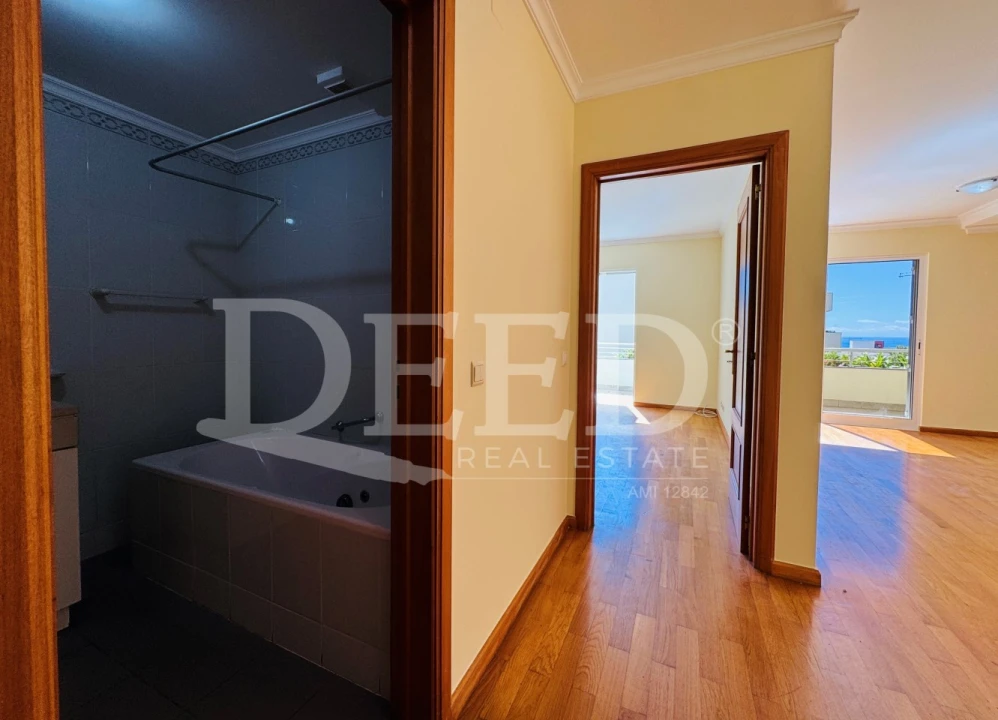 Apartamento T1 para Venda em São Martinho Foto 25
