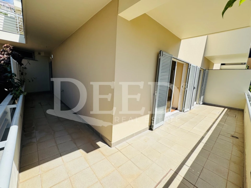 Apartamento T1 para Venda em São Martinho Foto 32