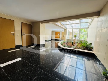 Apartamento T1 para Venda em São Martinho