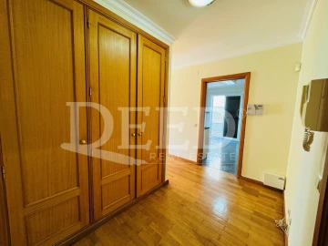 Apartamento T1 para Venda em São Martinho