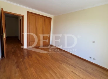 Apartamento T1 para Venda em São Martinho