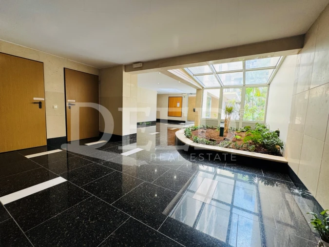 Apartamento T1 para Venda em São Martinho Foto 13