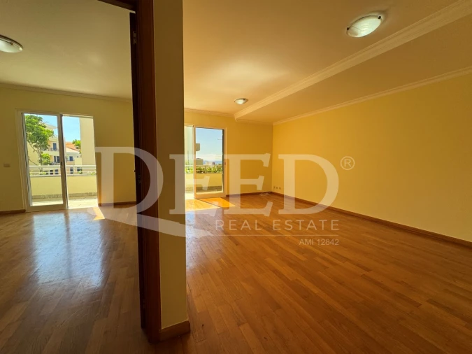 Apartamento T1 para Venda em São Martinho Foto 27