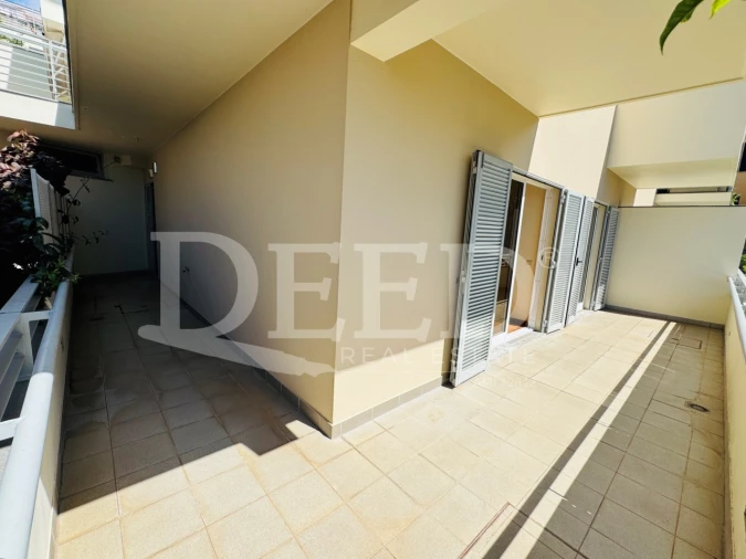 Apartamento T1 para Venda em São Martinho Foto 32