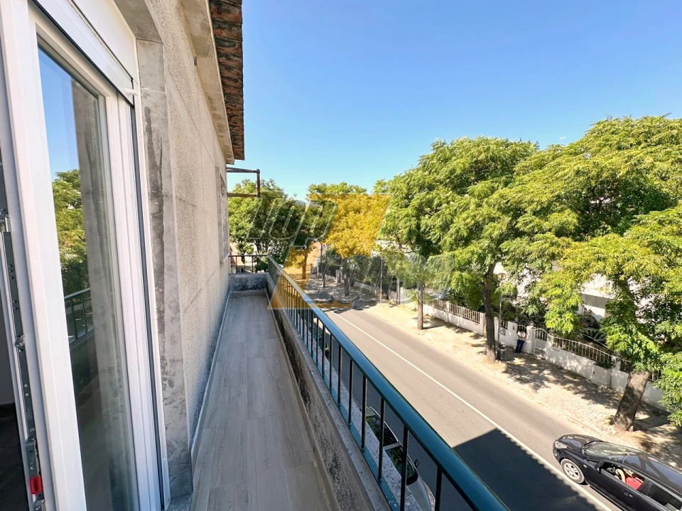 Apartamento T4 para Arrendamento em Almada, Cova da Piedade, Pragal e Cacilhas Foto 17