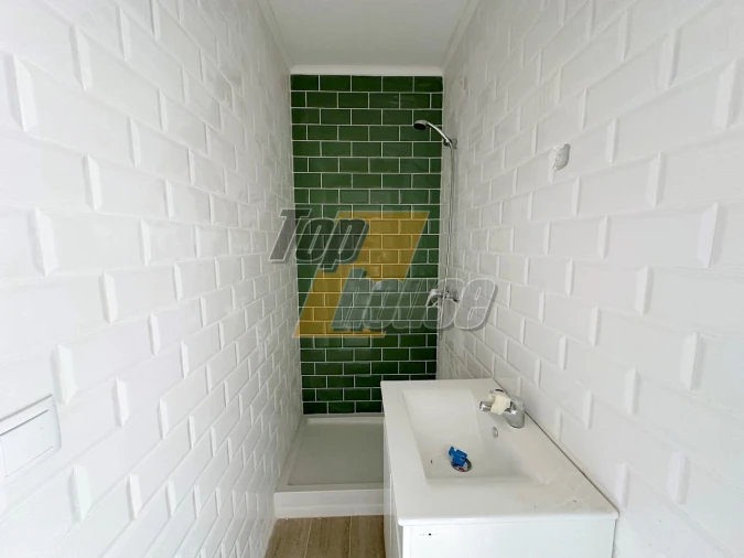 Apartamento T4 para Arrendamento em Almada, Cova da Piedade, Pragal e Cacilhas Foto 14