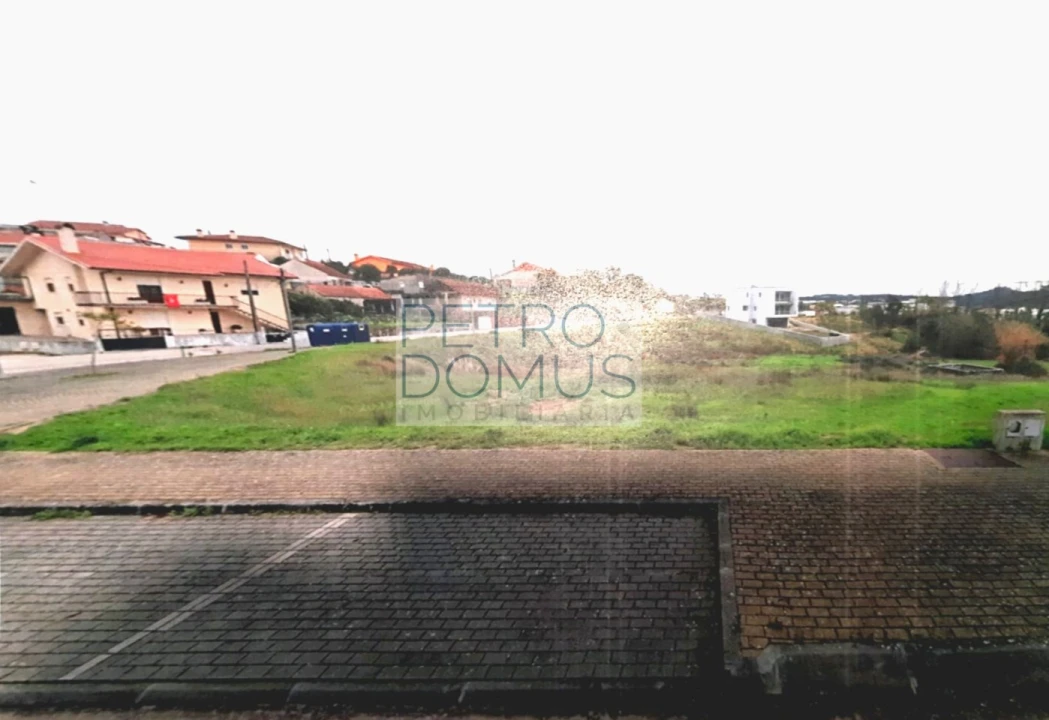 Terreno para Venda em Assafarge e Antanhol Foto 2