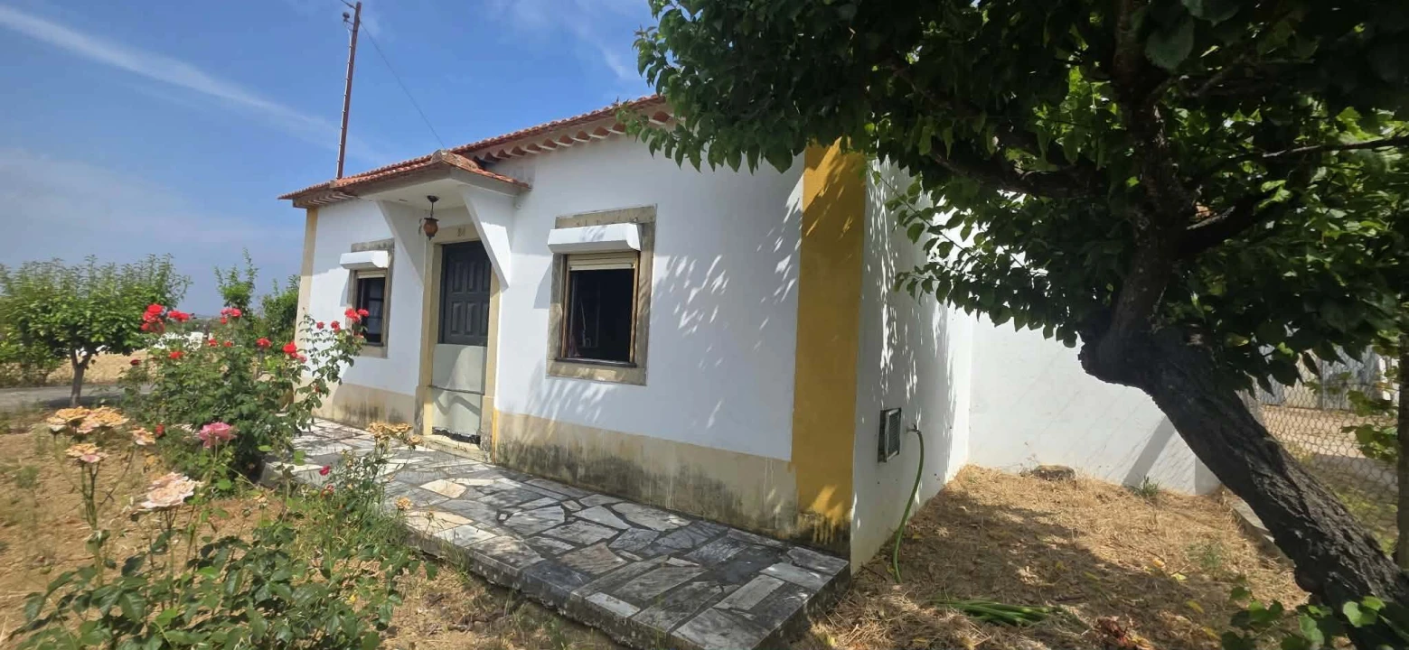 Moradia T3 para Venda em São João Baptista e Santa Maria dos Olivais Foto 3