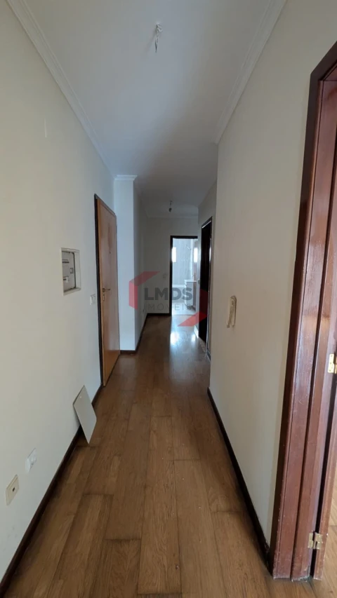 Apartamento T1 para Venda em Gondomar (São Cosme), Valbom e Jovim