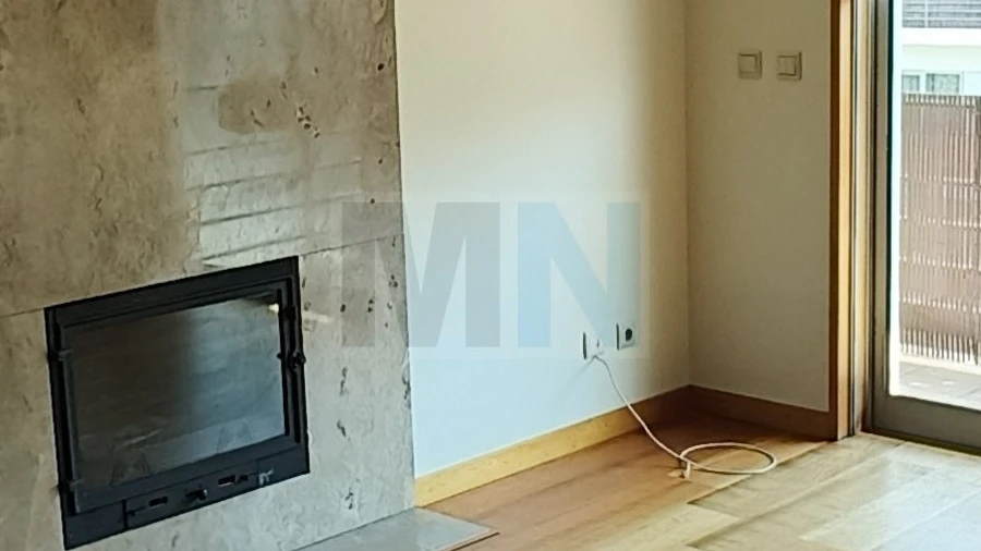 Apartamento T2 para Venda em Santa Clara e Castelo Viegas