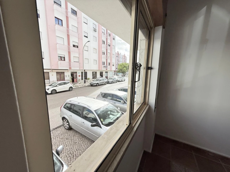 Apartamento T2 para Venda em Gambia-Pontes-Alto da Guerra Foto 11
