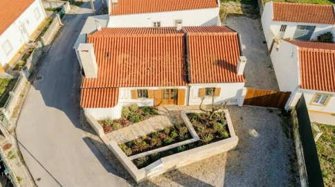 Moradia T1 para Venda em Sesimbra (Castelo)