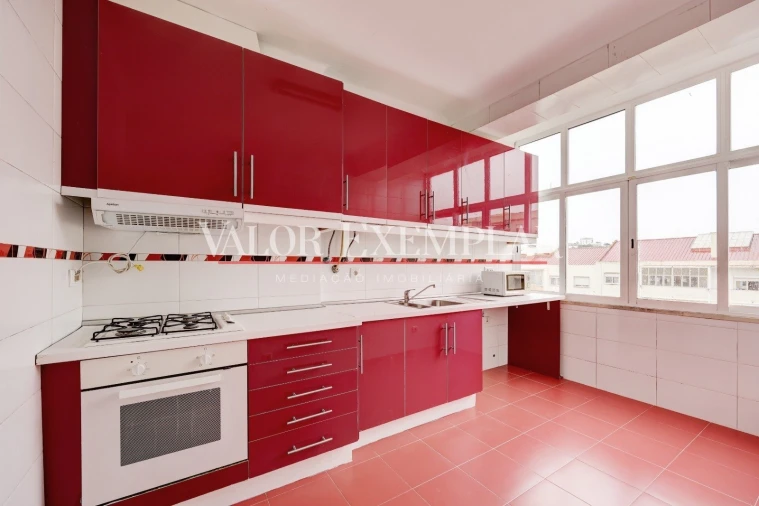 Apartamento T4 para Venda em União das Freguesias de Setúbal Foto 13