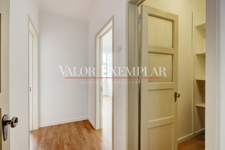 Apartamento T4 para Venda em União das Freguesias de Setúbal Foto 6