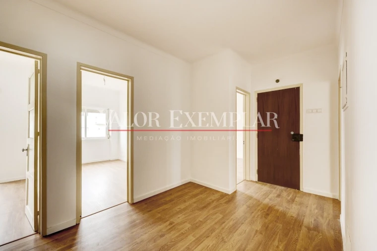Apartamento T4 para Venda em União das Freguesias de Setúbal Foto 12