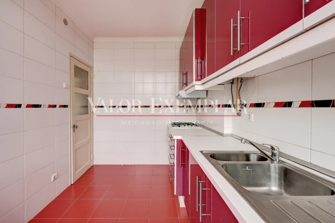 Apartamento T4 para Venda em União das Freguesias de Setúbal Foto 14