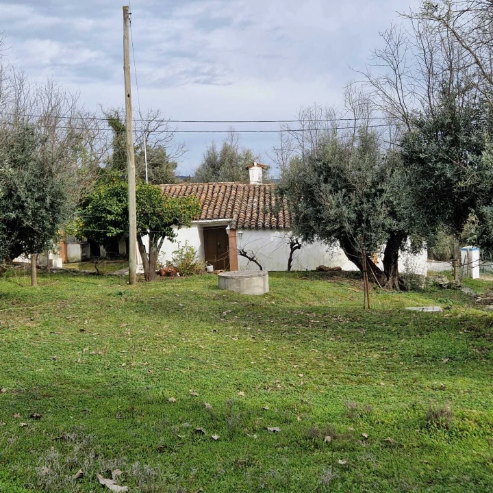 Quinta T2 para Venda em Urra Foto 3