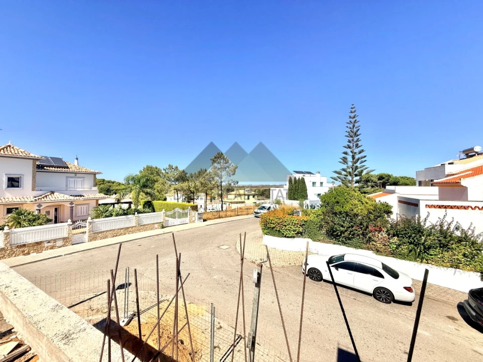Moradia T3 para Venda em Castro Marim Foto 6