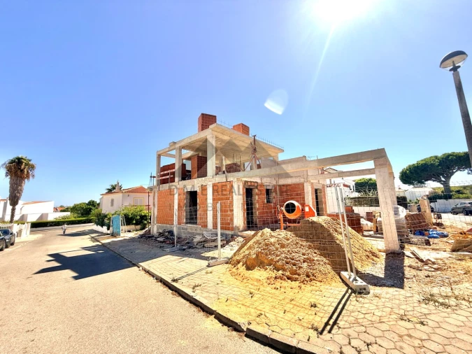 Moradia T3 para Venda em Castro Marim Foto 2