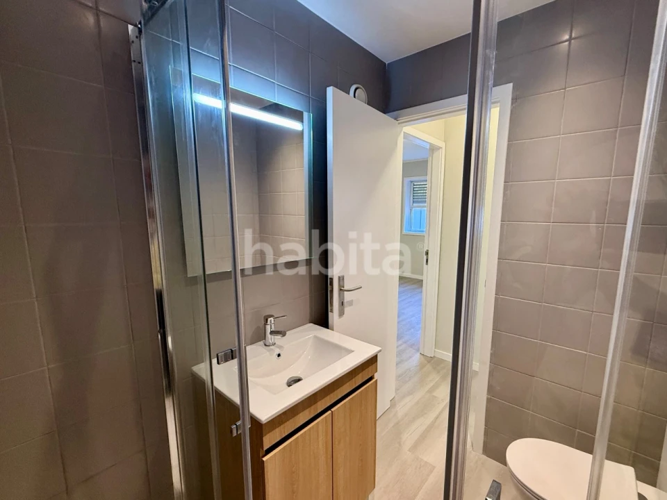 Apartamento T1 para Arrendamento em Paranhos Foto 15