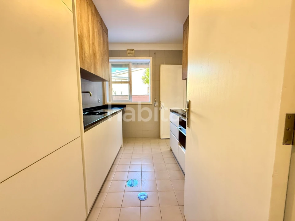 Apartamento T1 para Arrendamento em Paranhos Foto 11