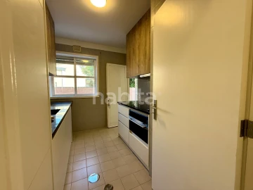 Apartamento T1 para Arrendamento em Paranhos