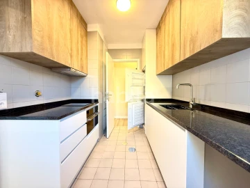 Apartamento T1 para Arrendamento em Paranhos