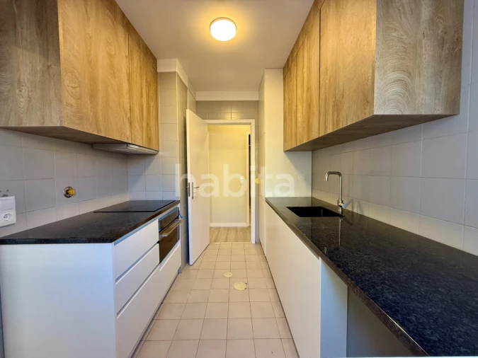 Apartamento T1 para Arrendamento em Paranhos Foto 9