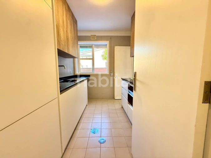 Apartamento T1 para Arrendamento em Paranhos Foto 11