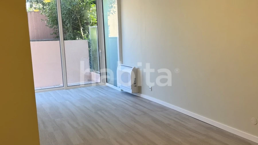 Apartamento T1 para Arrendamento em Paranhos