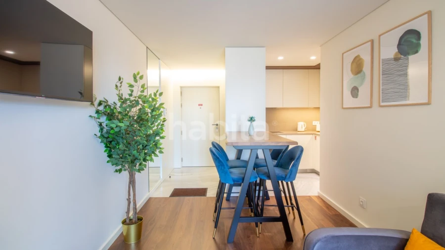 Apartamento T1 para Arrendamento em Mafamude e Vilar do Paraíso